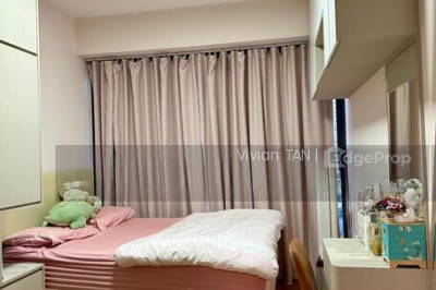 THE POIZ RESIDENCES Apartment / Condo | Listing