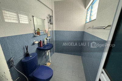 457 TAMPINES STREET 42 HDB | Listing