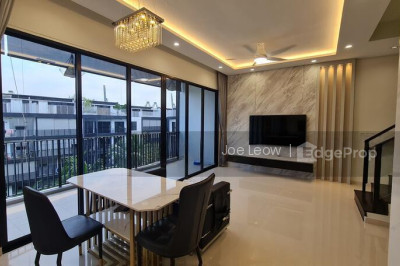 VILLAGE @ PASIR PANJANG Apartment / Condo | Listing