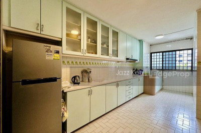 165 TAMPINES STREET 12 HDB | Listing