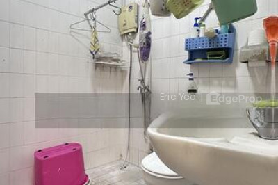 427 HOUGANG AVENUE 6 HDB | Listing