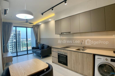 TWIN VEW Apartment / Condo | Listing