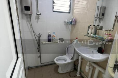 484 JURONG WEST AVENUE 1 HDB | Listing