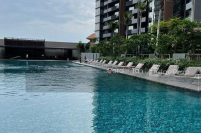 PARC ESTA Apartment / Condo | Listing