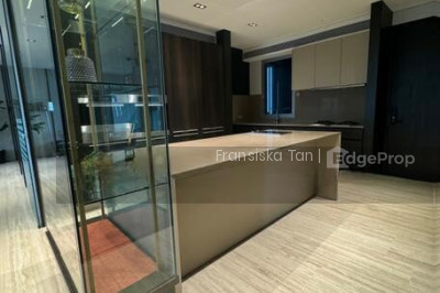 TWENTYONE ANGULLIA PARK Apartment / Condo | Listing