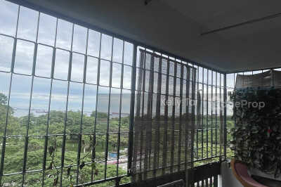 LAGUNA PARK Apartment / Condo | Listing