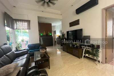 CASA ROSA Apartment / Condo | Listing