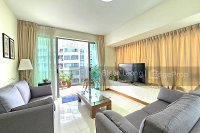 WATERFRONT WAVES Apartment / Condo | Listing