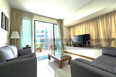 WATERFRONT WAVES Apartment / Condo | Listing