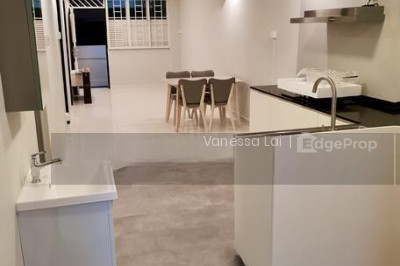 2 HOLLAND AVENUE HDB | Listing