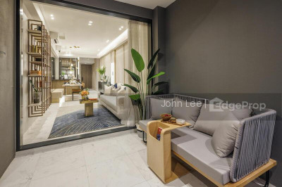 SCENECA RESIDENCE Apartment / Condo | Listing