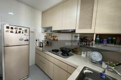 221C BEDOK CENTRAL HDB | Listing