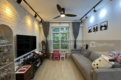 317B YISHUN GREENWALK HDB | Listing