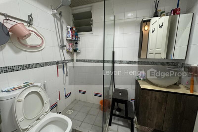 317B YISHUN GREENWALK HDB | Listing