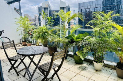 WATERMARK ROBERTSON QUAY Apartment / Condo | Listing