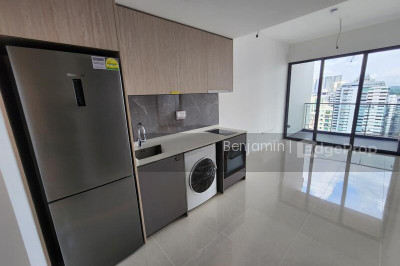 VERTICUS Apartment / Condo | Listing