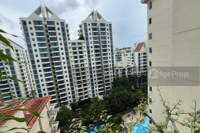 PARKSHORE Apartment / Condo | Listing