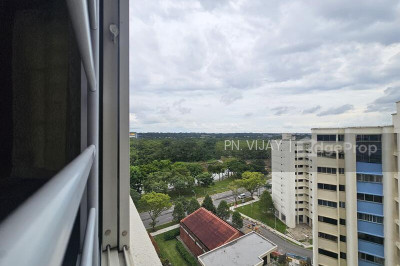 EVERGREEN PARK Apartment / Condo | Listing