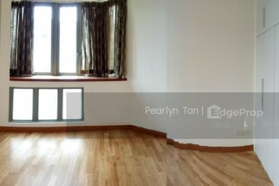 ADAM PARK CONDOMINIUM Apartment / Condo | Listing