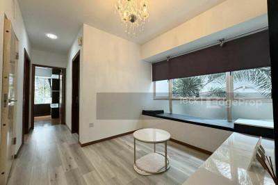 3 @ SANDILANDS Apartment / Condo | Listing