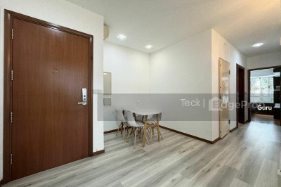 3 @ SANDILANDS Apartment / Condo | Listing