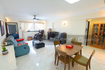 274 TAMPINES STREET 22 HDB | Listing