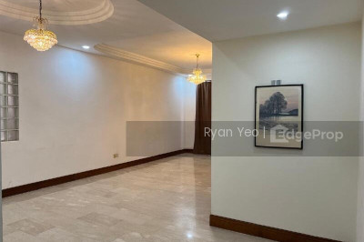 SELETARIS Apartment / Condo | Listing