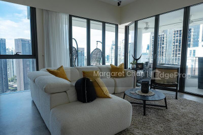 CENTENNIA SUITES Apartment / Condo | Listing