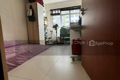 523D TAMPINES CENTRAL 7 HDB | Listing