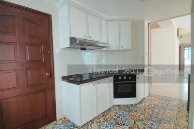 BALLOTA PARK CONDO Apartment / Condo | Listing