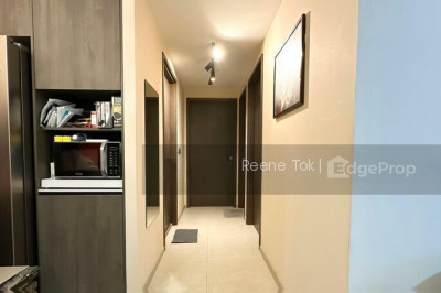 INZ RESIDENCE Apartment / Condo | Listing