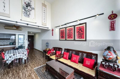 GRANDEUR 8 Apartment / Condo | Listing