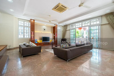 KEMBANGAN ESTATE Landed | Listing