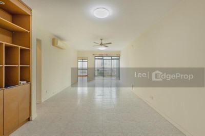 EMERALD PARK Apartment / Condo | Listing