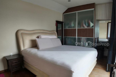 CENTRINA Apartment / Condo | Listing