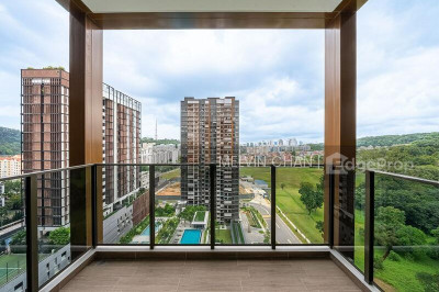 MIDWOOD Apartment / Condo | Listing