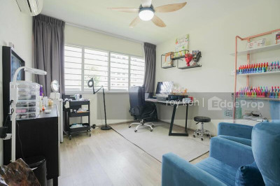 726 JURONG WEST AVENUE 5 HDB | Listing