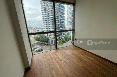 COASTLINE RESIDENCES Apartment / Condo | Listing