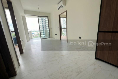 COASTLINE RESIDENCES Apartment / Condo | Listing