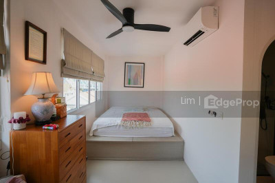 EIS RESIDENCES Apartment / Condo | Listing