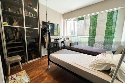 EUHABITAT Apartment / Condo | Listing