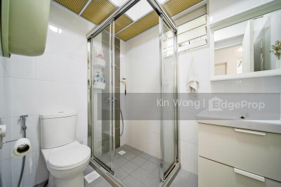 215B COMPASSVALE DRIVE HDB | Listing