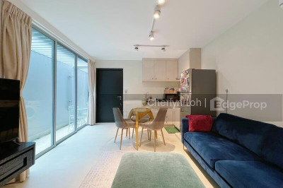 MOUNTBATTEN SUITES Apartment / Condo | Listing