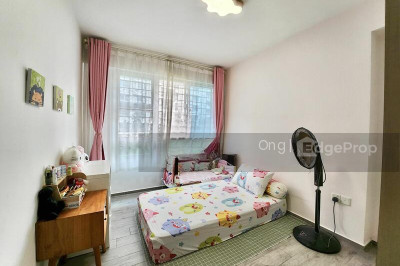 50 COMMONWEALTH DRIVE HDB | Listing