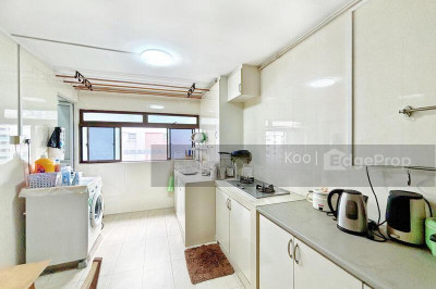 126 YISHUN STREET 11 HDB | Listing