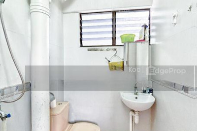 126 YISHUN STREET 11 HDB | Listing