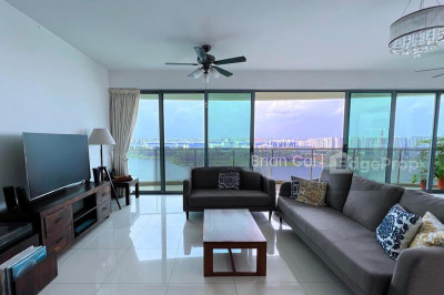 WATERFRONT WAVES Apartment / Condo | Listing