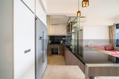 SEAHILL Apartment / Condo | Listing