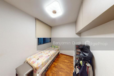 SKYPARK RESIDENCES Apartment / Condo | Listing