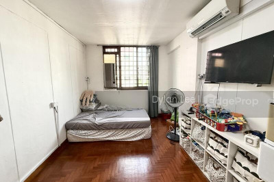 645 HOUGANG AVENUE 8 HDB | Listing